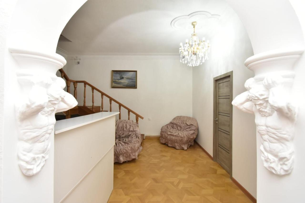 Guesthouses Opera Γιερεβάν Εξωτερικό φωτογραφία
