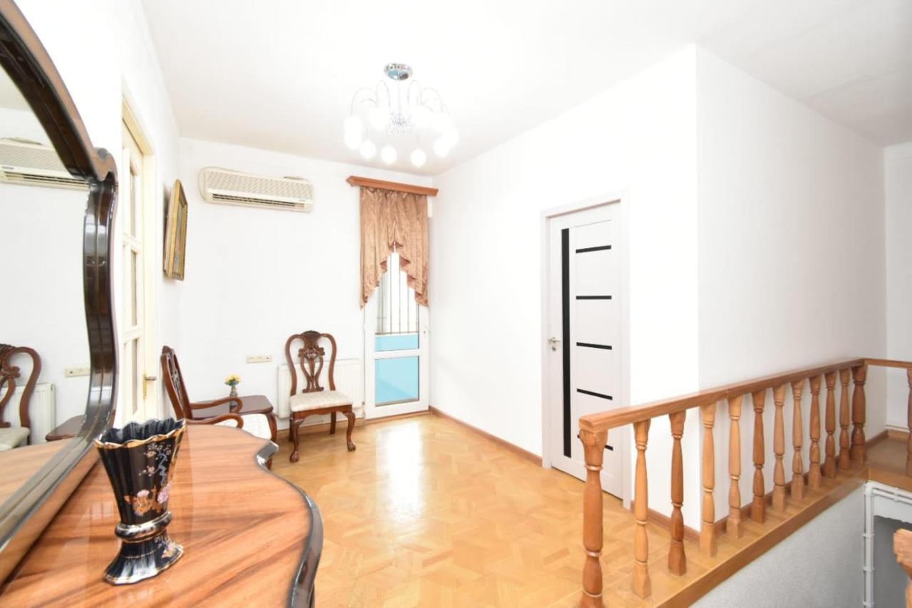 Guesthouses Opera Γιερεβάν Εξωτερικό φωτογραφία