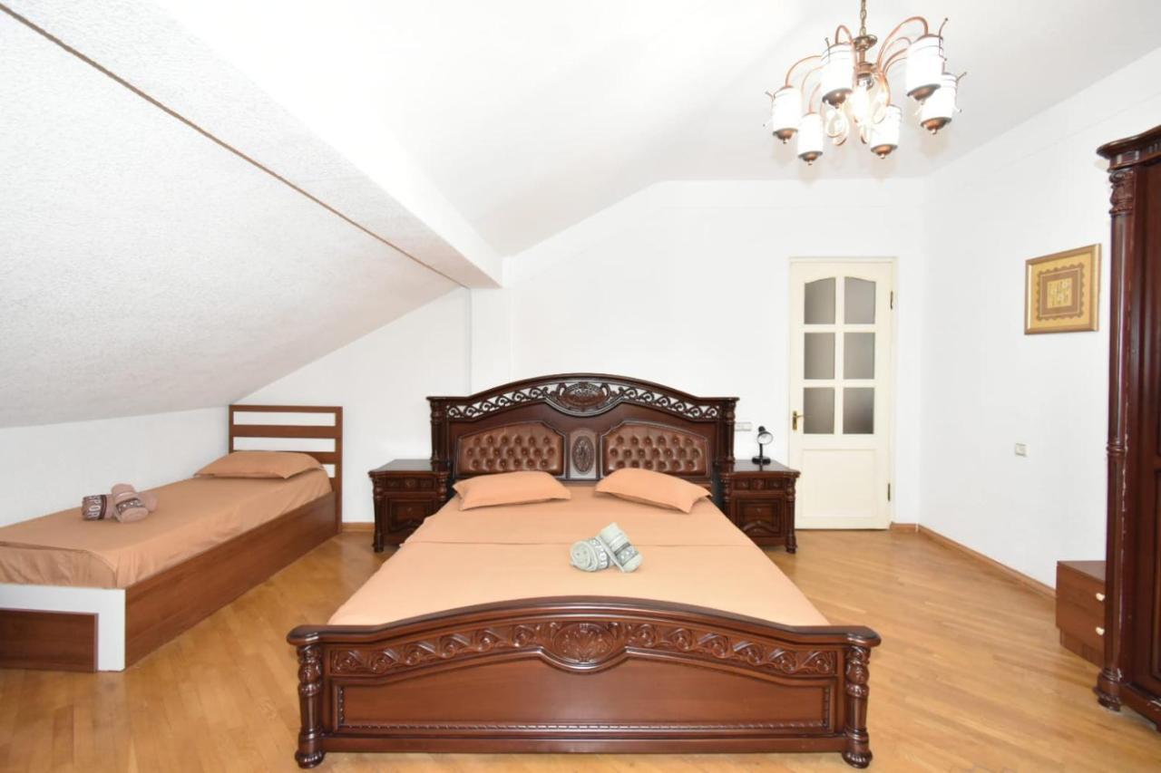 Guesthouses Opera Γιερεβάν Εξωτερικό φωτογραφία