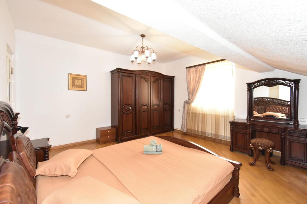 Guesthouses Opera Γιερεβάν Εξωτερικό φωτογραφία