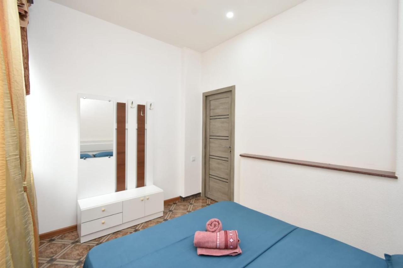 Guesthouses Opera Γιερεβάν Εξωτερικό φωτογραφία