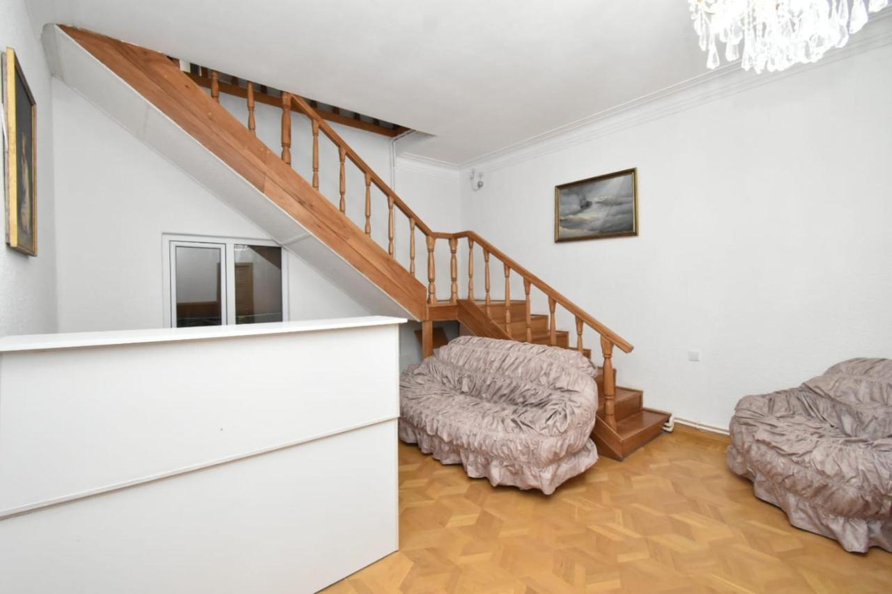 Guesthouses Opera Γιερεβάν Εξωτερικό φωτογραφία