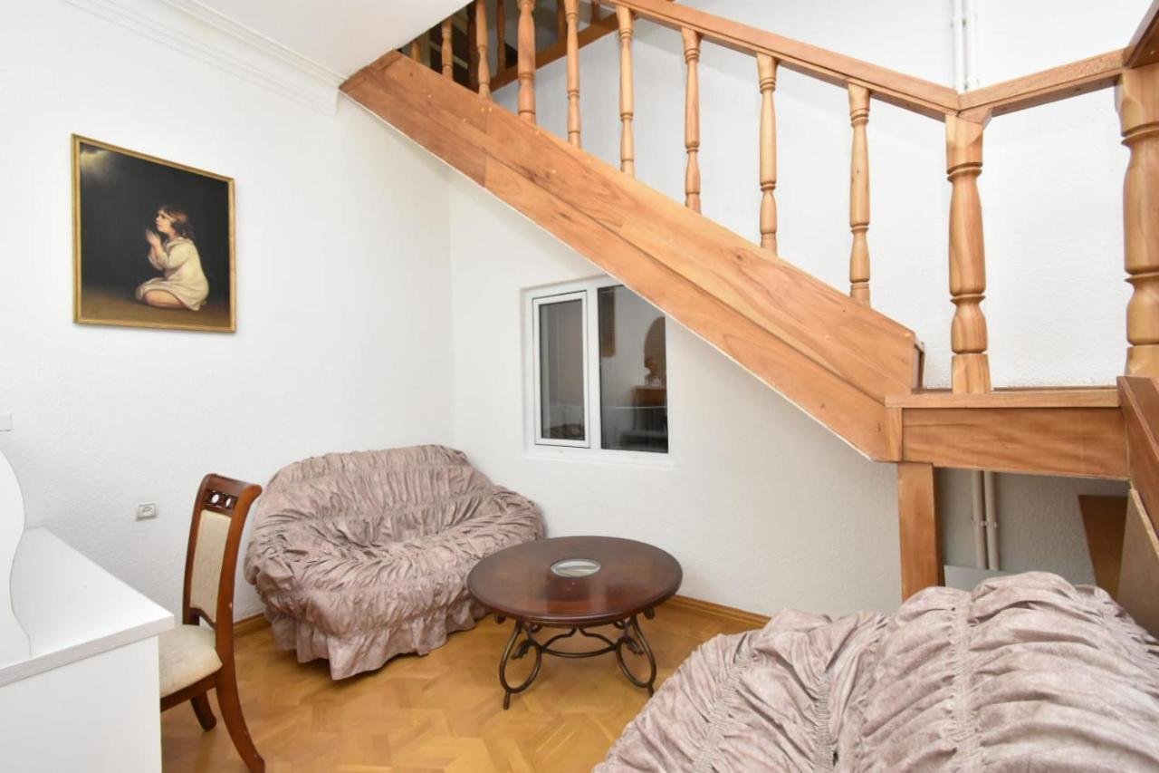 Guesthouses Opera Γιερεβάν Εξωτερικό φωτογραφία