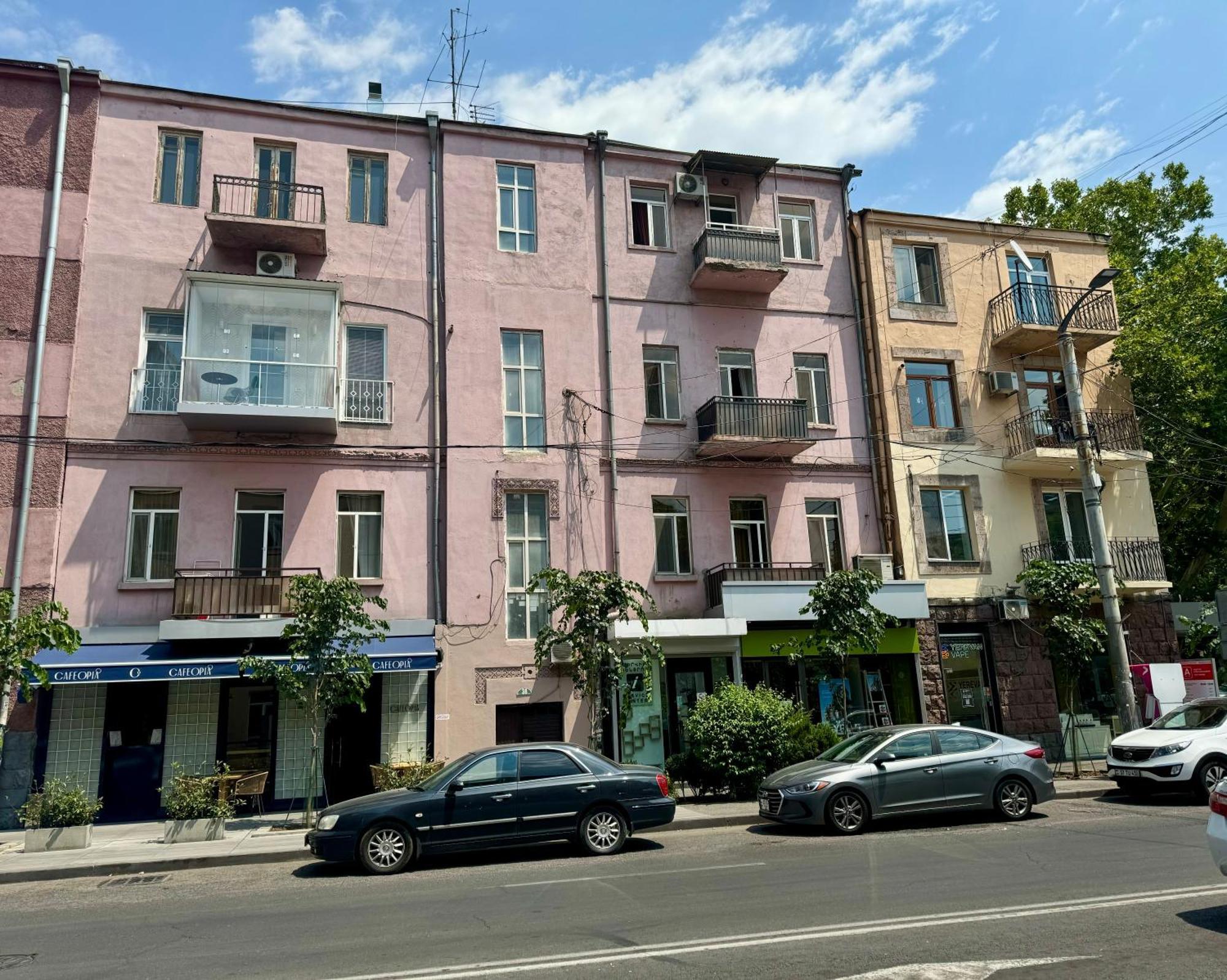 Guesthouses Opera Γιερεβάν Εξωτερικό φωτογραφία